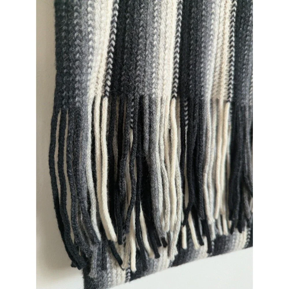 Vtg Nardi Tagliaferri Italian Wool Blend Knit Scarf Black White Chevron Stripe